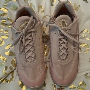 Nike Women's Sneakers in Light Pink